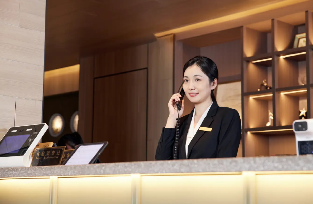 酒店前厅管理——前台接待工作流程及语言艺术